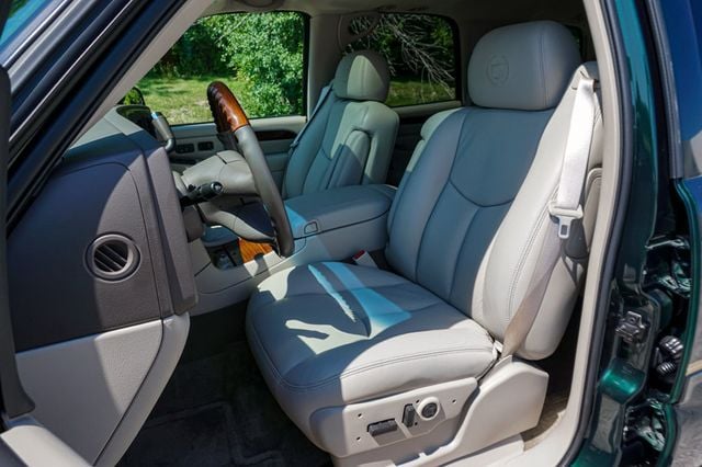 2003 Cadillac Escalade *Escalade AWD* *Only 8k Original Miles* *In The Wrapper* - 23059284 - 6