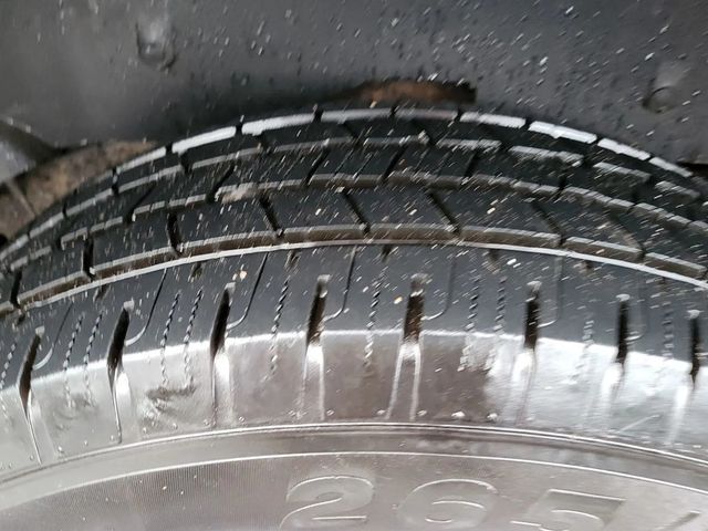 2003 Cadillac Escalade Sport Utility 4D - 22989303 - 19