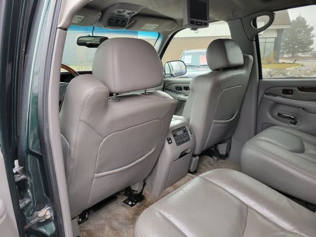 2003 Cadillac Escalade Sport Utility 4D - 22989303 - 24