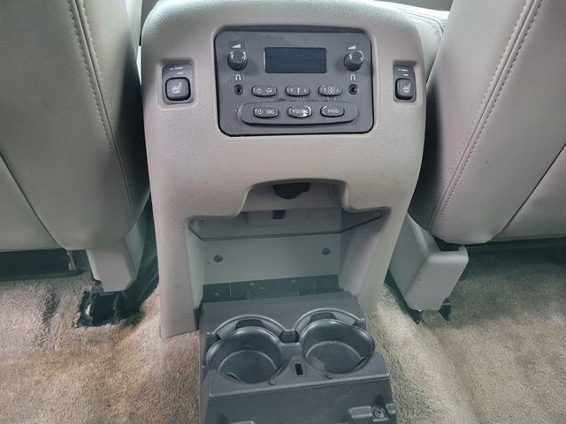 2003 Cadillac Escalade Sport Utility 4D - 22989303 - 25