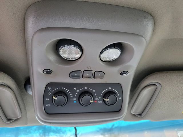 2003 Cadillac Escalade Sport Utility 4D - 22989303 - 30