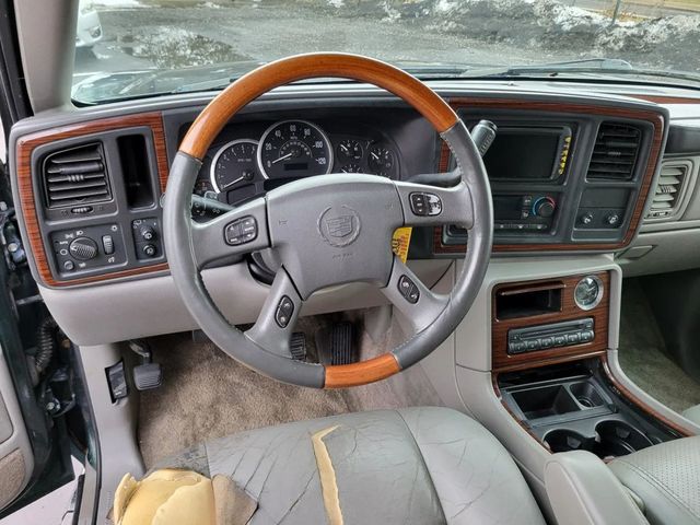 2003 Cadillac Escalade Sport Utility 4D - 22989303 - 7