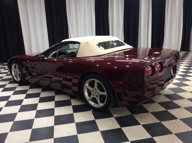 2003 Chevrolet Corvette 2dr Convertible - 22617150 - 3