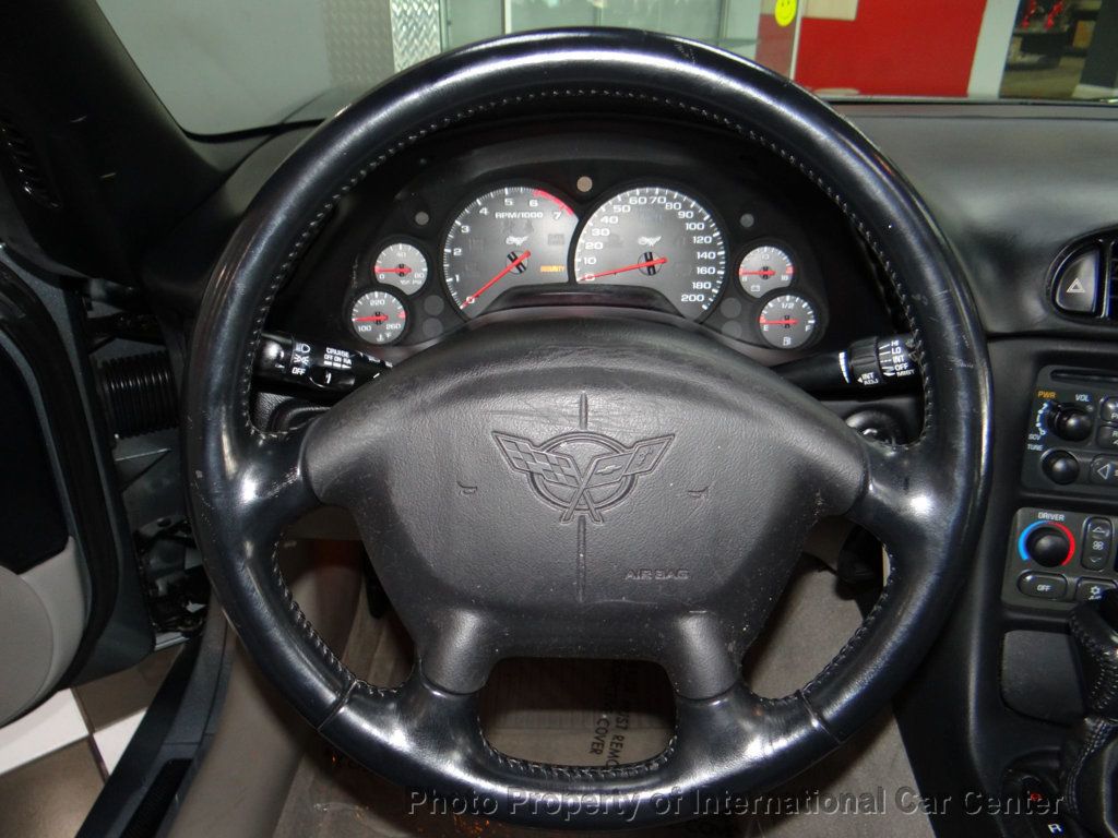 2003 Chevrolet Corvette 2dr Coupe - 22366070 - 76