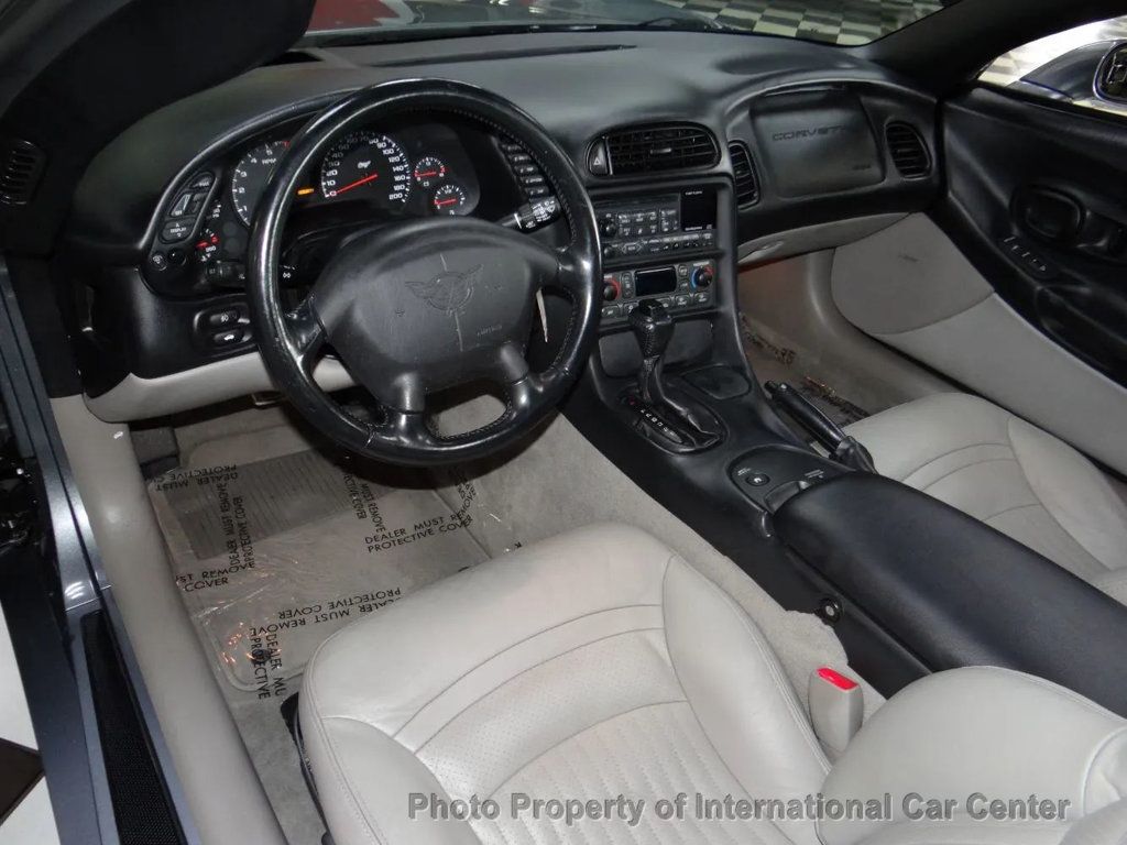 2003 Chevrolet Corvette photo 9