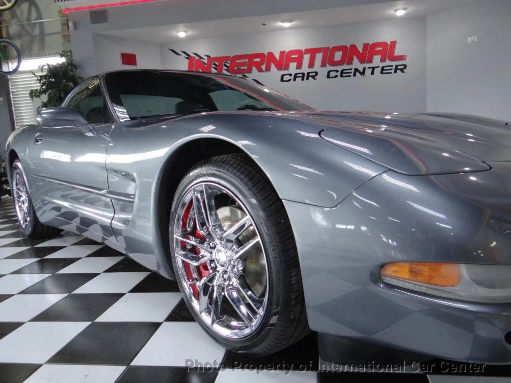 2003 Chevrolet Corvette photo 15