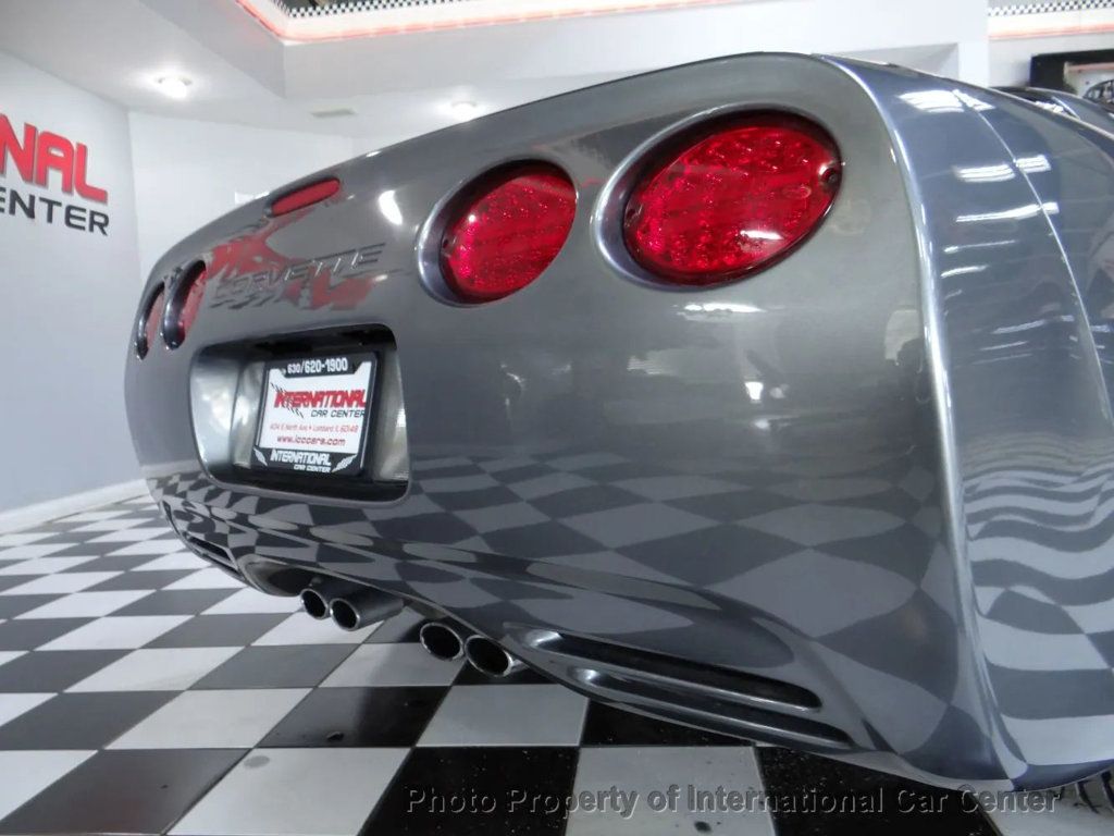 2003 Chevrolet Corvette photo 27