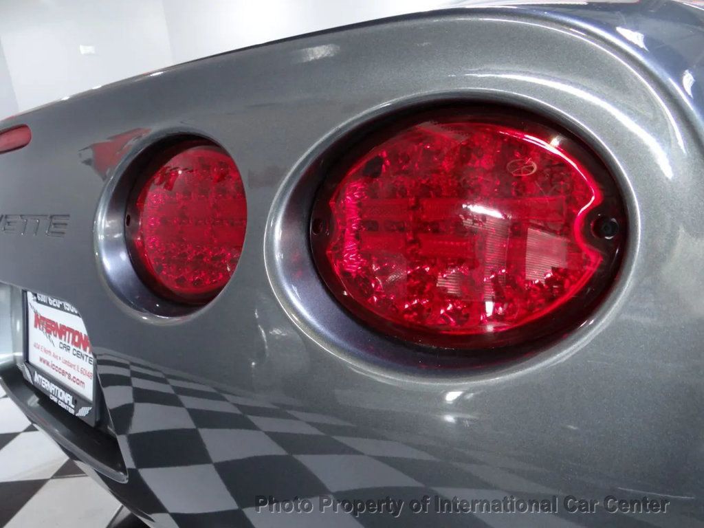 2003 Chevrolet Corvette photo 29