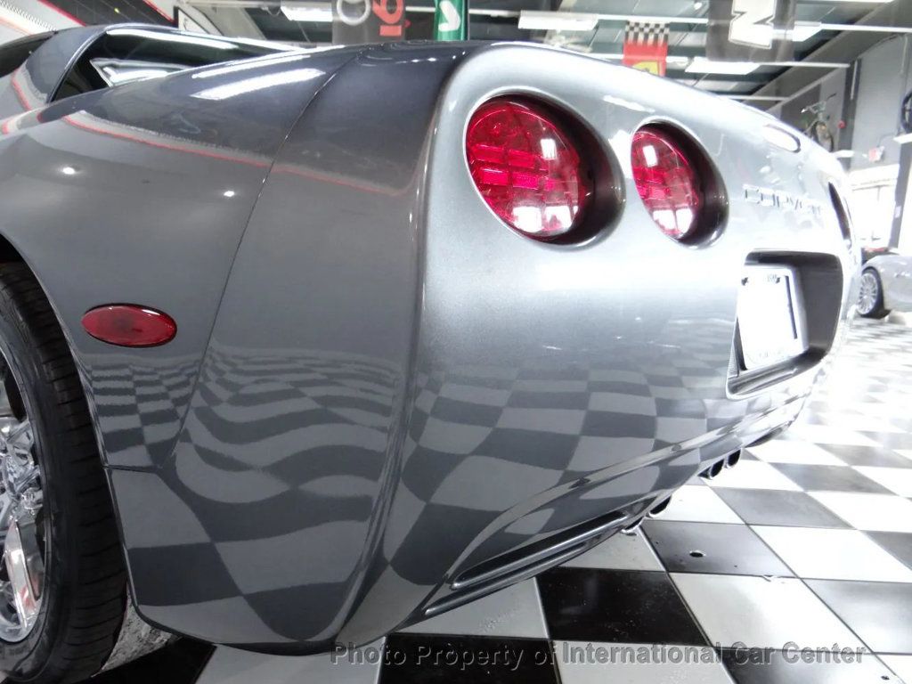 2003 Chevrolet Corvette photo 33