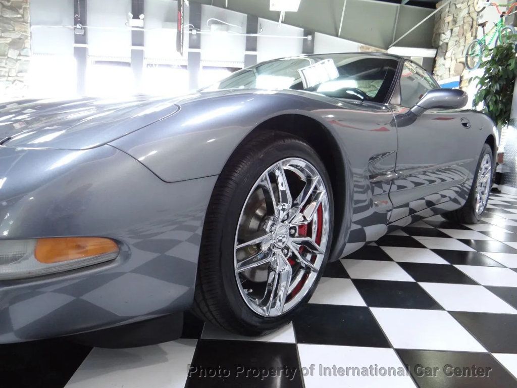 2003 Chevrolet Corvette photo 38