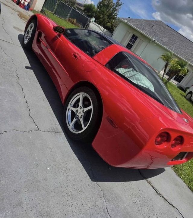 2003 Chevrolet Corvette 2dr Coupe - 23073360 - 1