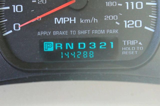 2003 Chevrolet Impala 4dr Sedan - 23002637 - 6