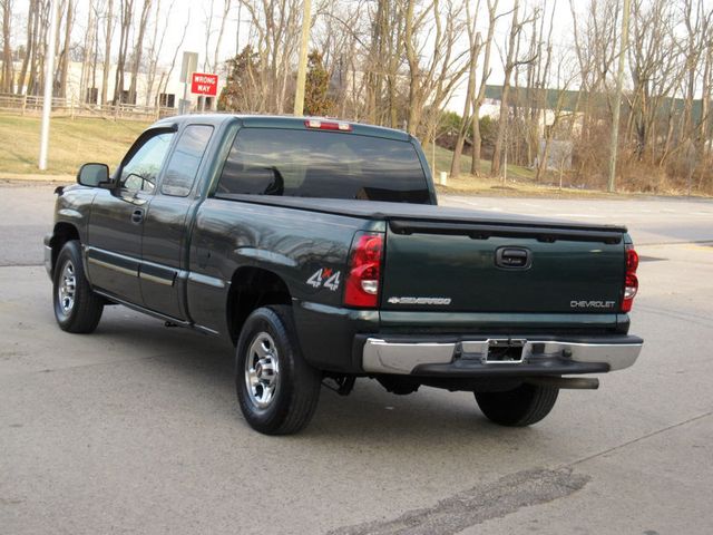 2003 Chevrolet Silverado 1500 Ext Cab 143.5" WB 4WD LS - 22997165 - 11