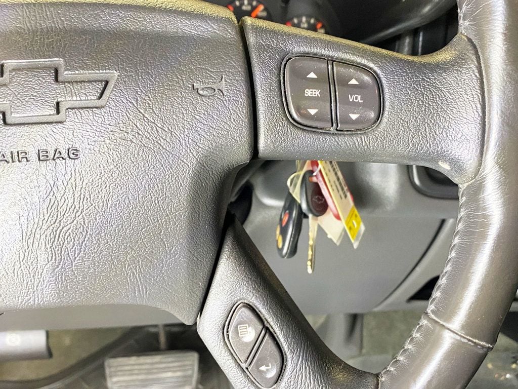 2003 Chevrolet Silverado 1500 Ext Cab 143.5" WB 4WD LS - 22983274 - 22