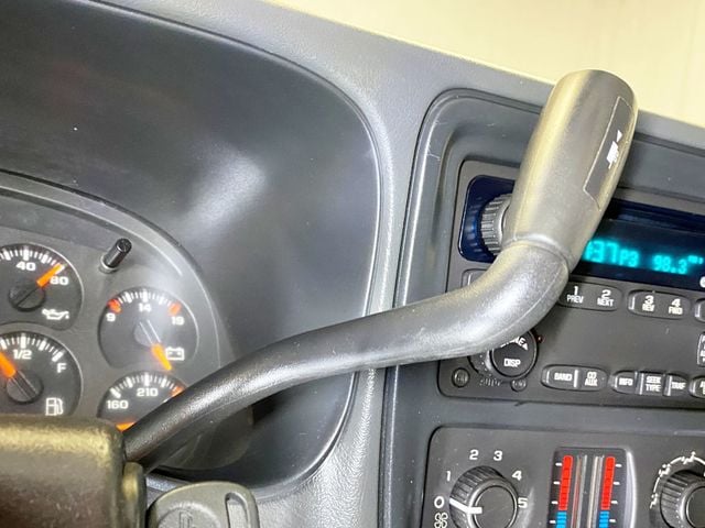 2003 Chevrolet Silverado 1500 Ext Cab 143.5" WB 4WD LS - 22983274 - 24