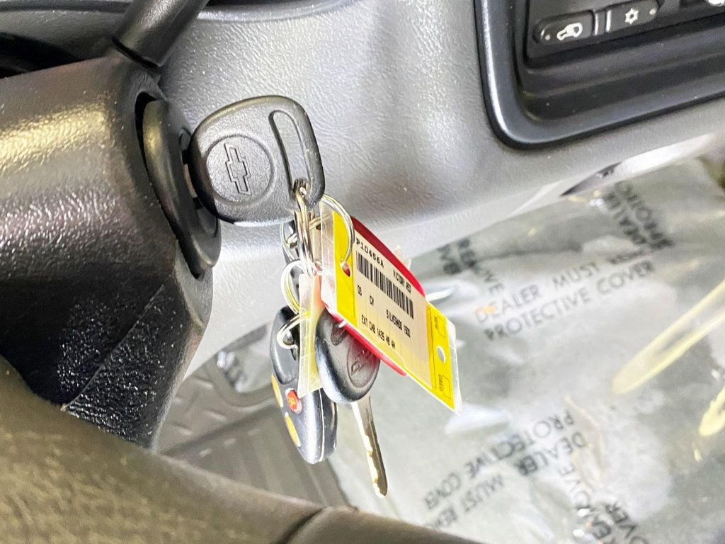 2003 Chevrolet Silverado 1500 Ext Cab 143.5" WB 4WD LS - 22983274 - 26