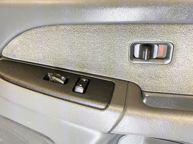 2003 Chevrolet Silverado 1500 Ext Cab 143.5" WB 4WD LS - 22983274 - 33