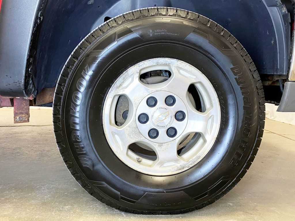 2003 Chevrolet Silverado 1500 Ext Cab 143.5" WB 4WD LS - 22983274 - 49