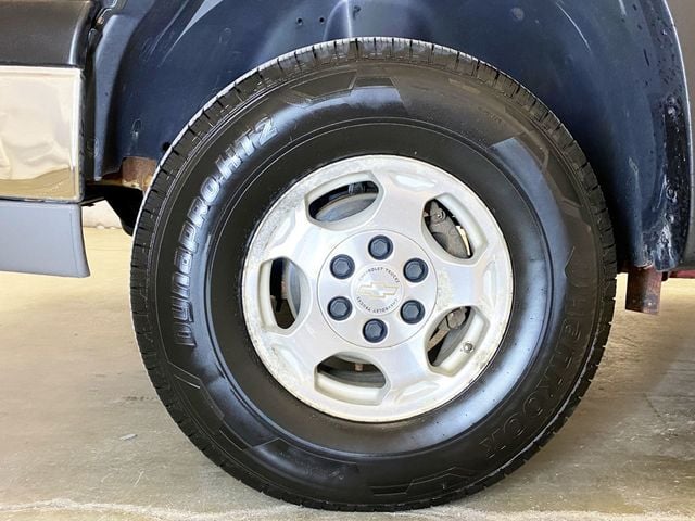 2003 Chevrolet Silverado 1500 Ext Cab 143.5" WB 4WD LS - 22983274 - 50