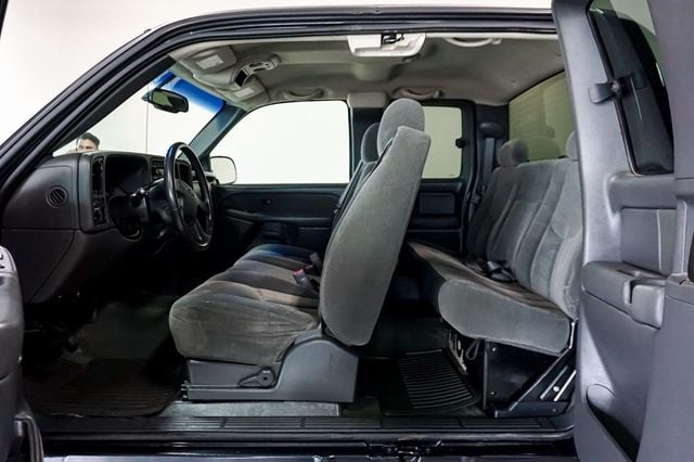 2003 Chevrolet Silverado 1500 *Silverado 1500* *Ext Cab* *4x4* *5.3L V8* *Only 30k Miles* - 23052625 - 18