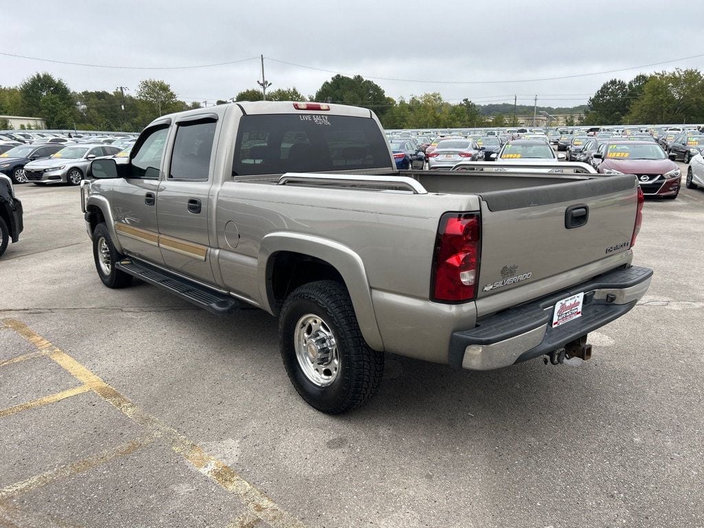 2003 Chevrolet Silverado LS photo 6