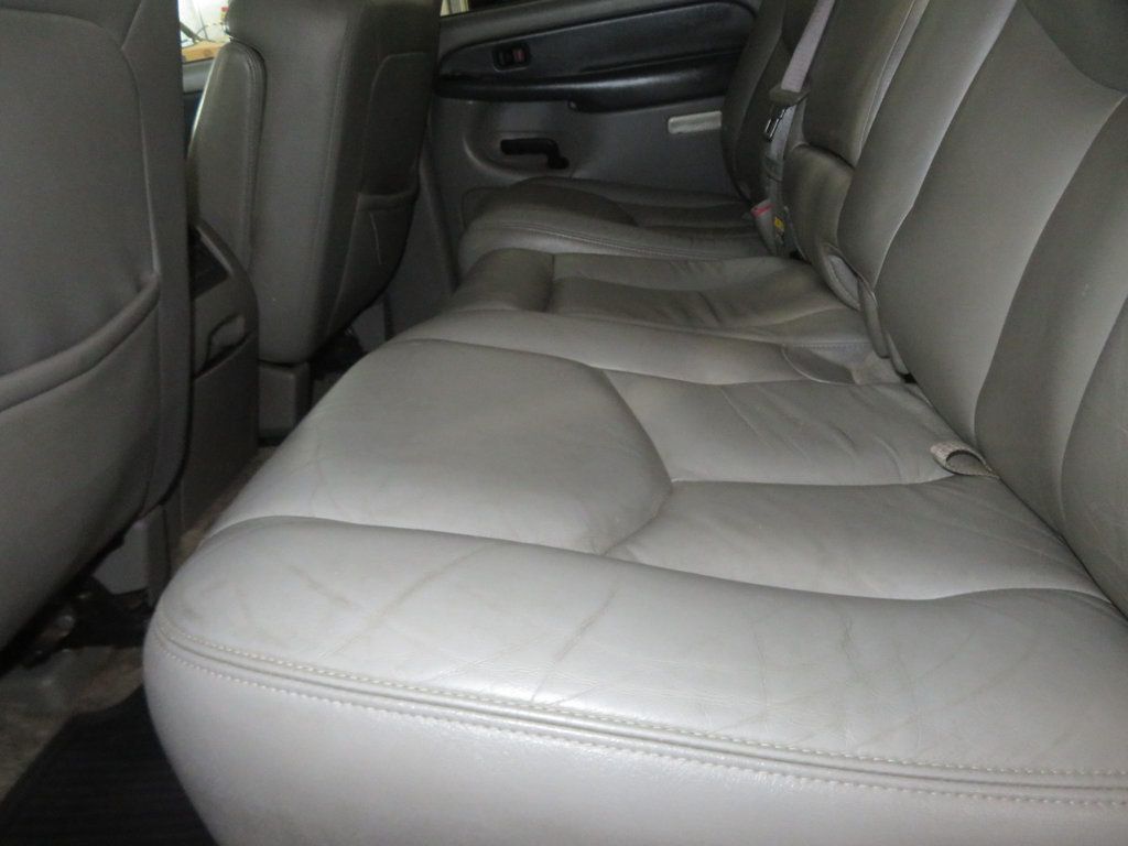 2003 Chevrolet Suburban EXTRA CLEAN SUBURBAN 4X4 LEATHER LOW MILES Z71  - 23023584 - 24