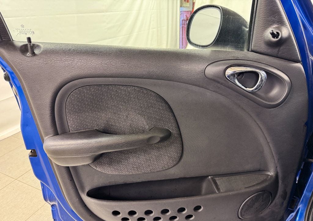 2003 Chrysler PT Cruiser PT - 23035848 - 13