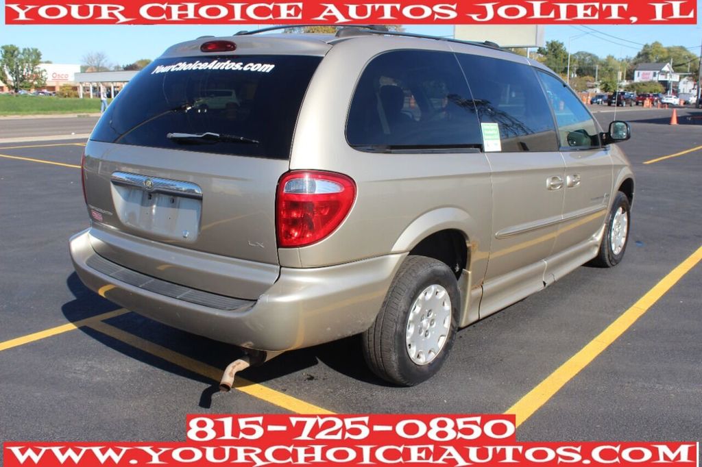 2003 Chrysler Town & Country 4dr LX FWD - 21069272 - 5