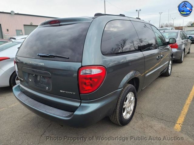 2003 Dodge Caravan 4dr Grand Sport 119" WB - 22966341 - 2