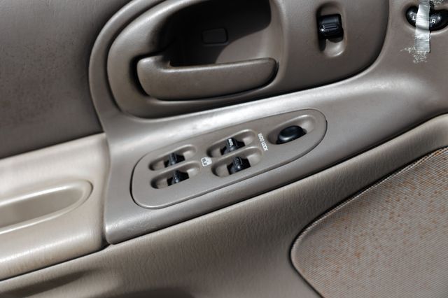 2003 Dodge Intrepid 4dr Sedan SE - 22972672 - 39