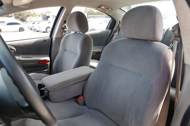 2003 Dodge Intrepid 4dr Sedan SE - 22972672 - 8