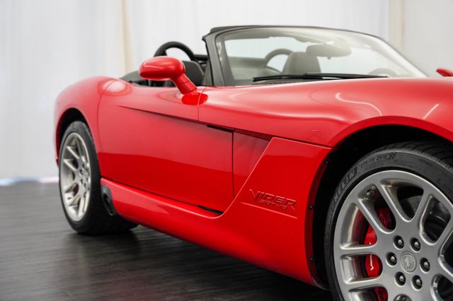 2003 Dodge Viper 2dr SRT-10 Convertible - 23030975 - 27