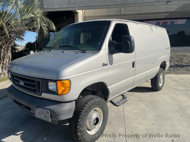 2003 Ford E-Series E-350 Super Duty's photo
