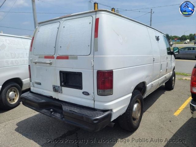 2003 Ford Econoline Cargo Van E-250 - 23037415 - 3