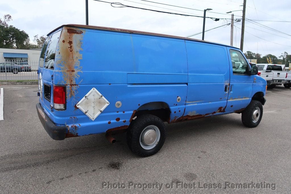 2003 Ford Econoline Cargo Van E350 4WD Quigley Extended Cargo Van - 22678805 - 4