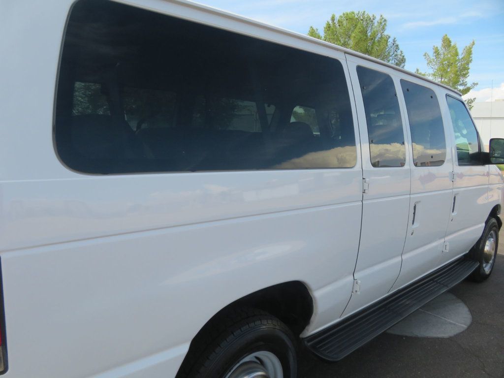 2003 Ford Econoline Wagon ECONOLINE E350 SUPER DUTY 1OWNER AZ 12 PASSENGER VAN LOW MILES  - 22920281 - 9
