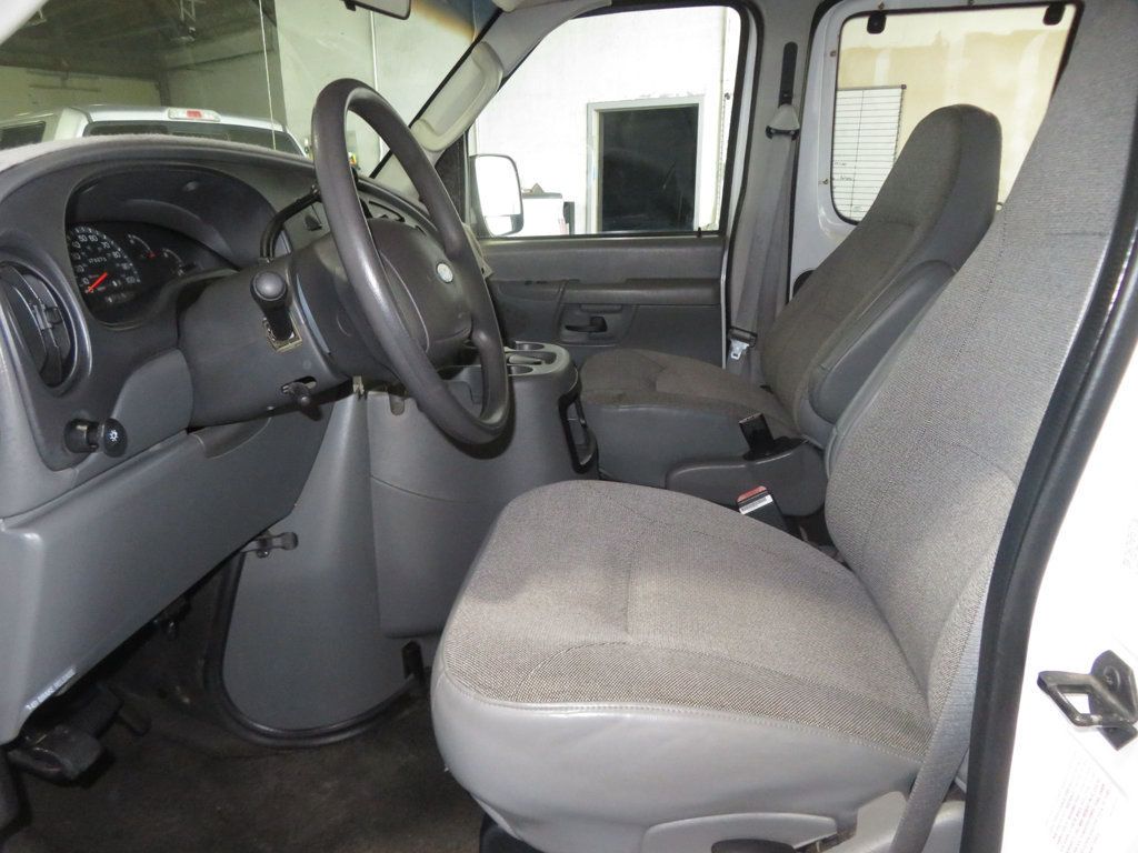 2003 Ford Econoline Wagon ECONOLINE E350 SUPER DUTY 1OWNER AZ 12 PASSENGER VAN LOW MILES  - 22920281 - 16