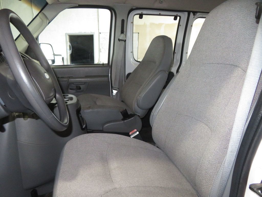 2003 Ford Econoline Wagon ECONOLINE E350 SUPER DUTY 1OWNER AZ 12 PASSENGER VAN LOW MILES  - 22920281 - 19