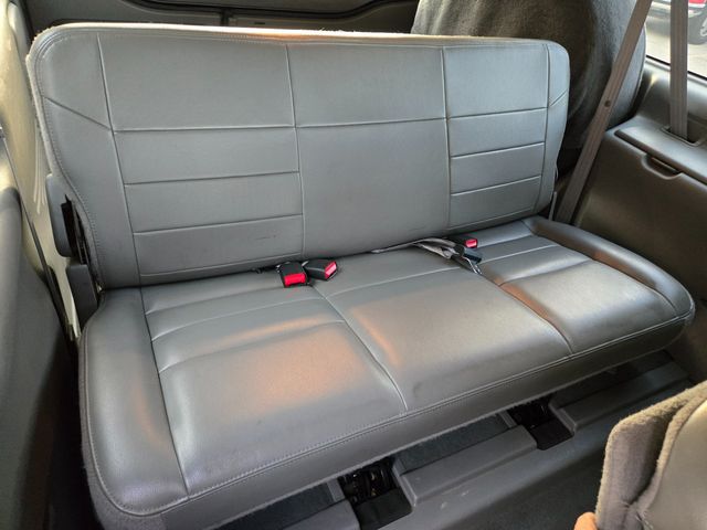 2003 Ford Excursion 137" WB 6.0L XLT - 23021436 - 99