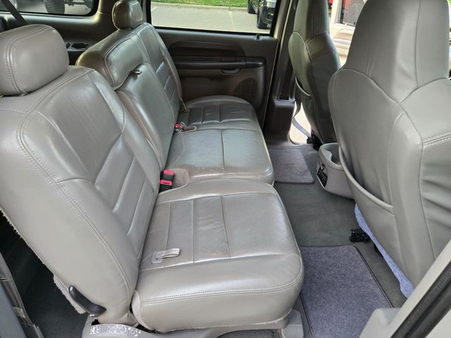 2003 Ford Excursion 137" WB 6.0L XLT - 23021436 - 11