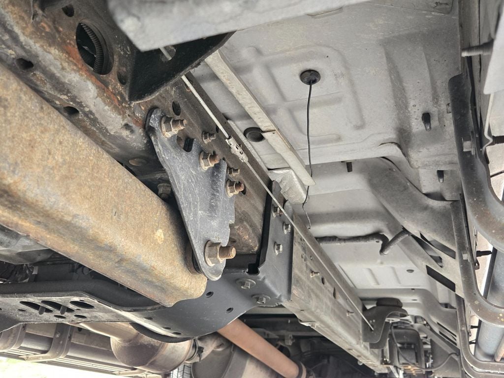 2003 Ford Excursion 137" WB 6.0L XLT - 23021436 - 13
