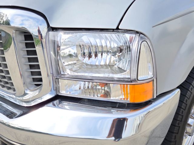 2003 Ford Excursion 137" WB 6.0L XLT - 23021436 - 22