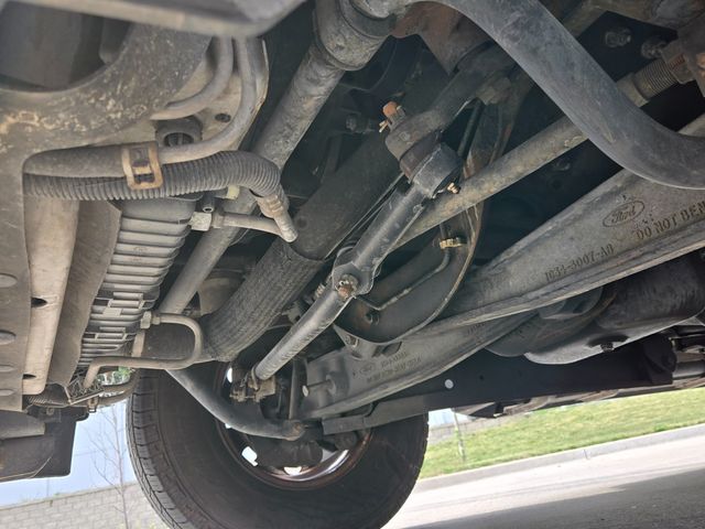 2003 Ford Excursion 137" WB 6.0L XLT - 23021436 - 23