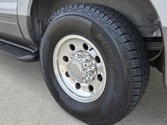 2003 Ford Excursion 137" WB 6.0L XLT - 23021436 - 42