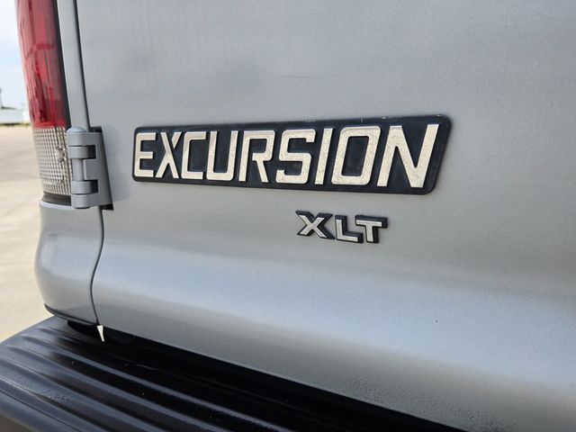 2003 Ford Excursion 137" WB 6.0L XLT - 23021436 - 51