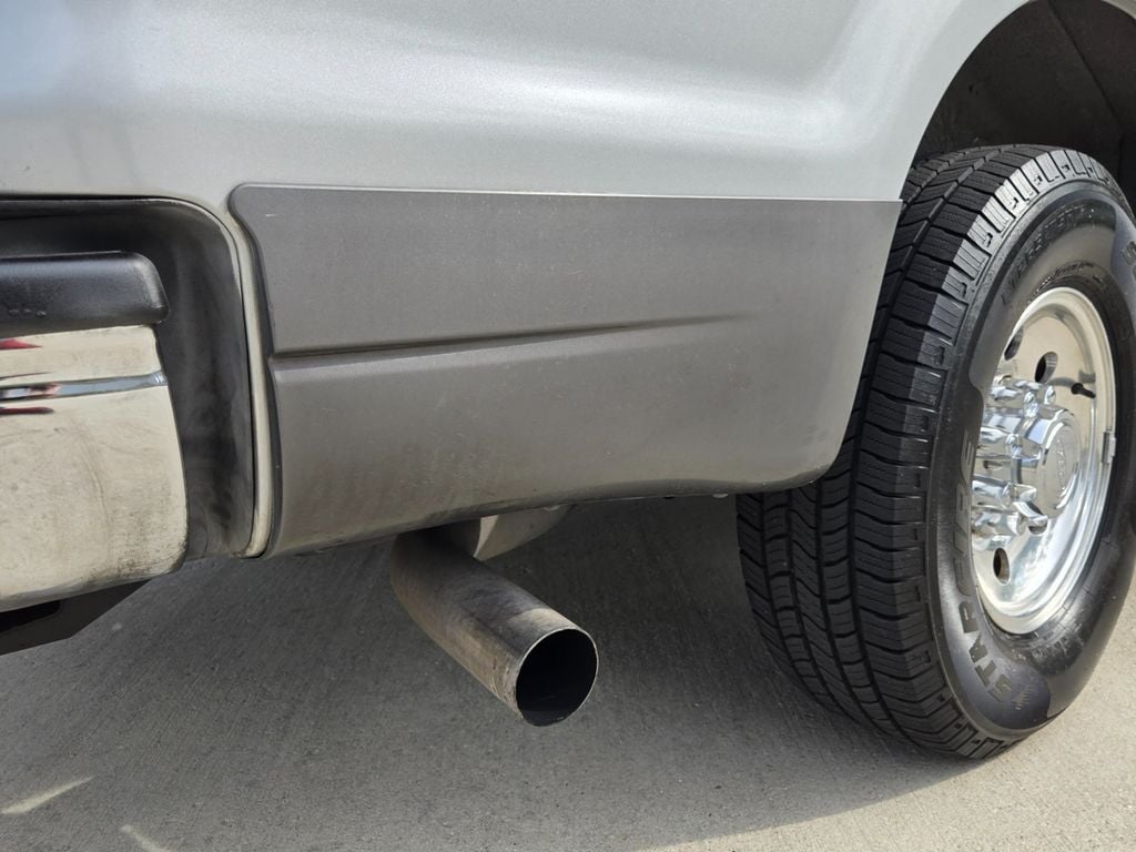 2003 Ford Excursion 137" WB 6.0L XLT - 23021436 - 55