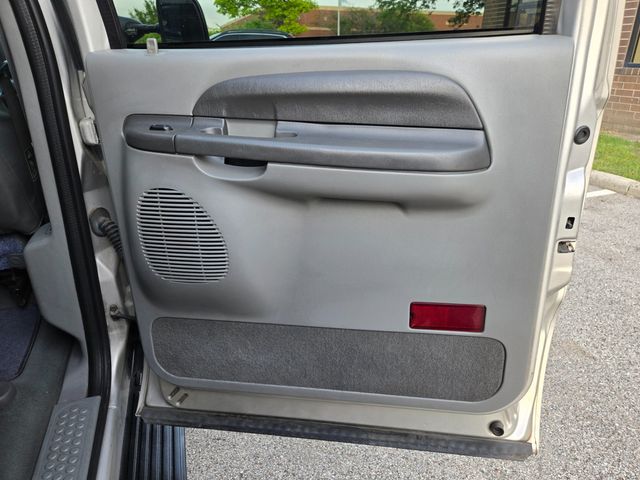 2003 Ford Excursion 137" WB 6.0L XLT - 23021436 - 95