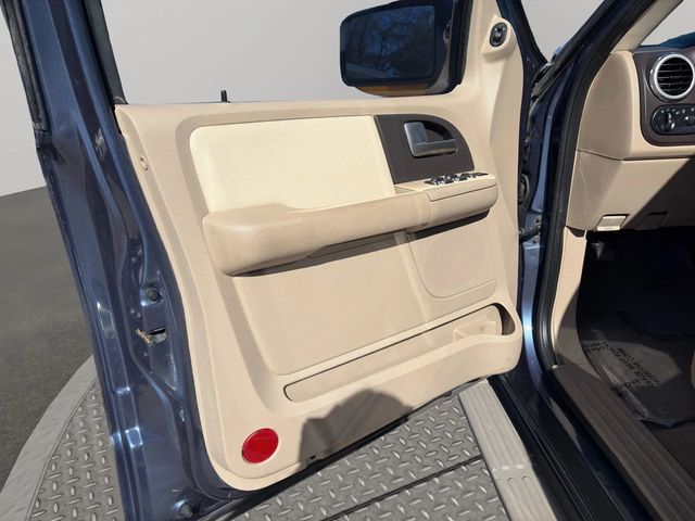 2003 Ford Expedition 5.4L Eddie Bauer 4WD - 22972215 - 11
