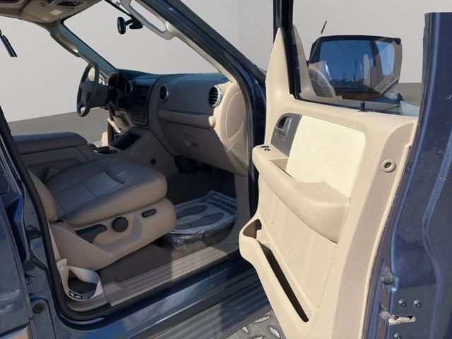 2003 Ford Expedition 5.4L Eddie Bauer 4WD - 22972215 - 21