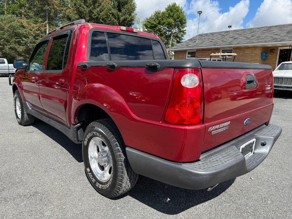 2003 Ford Explorer Sport Trac XLT photo 5